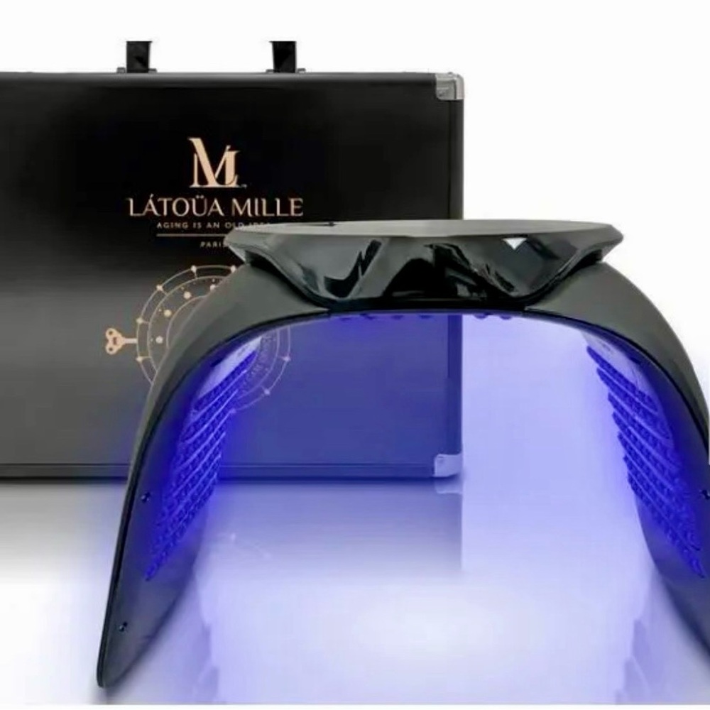 Black and Blue LED Light Therapy Device